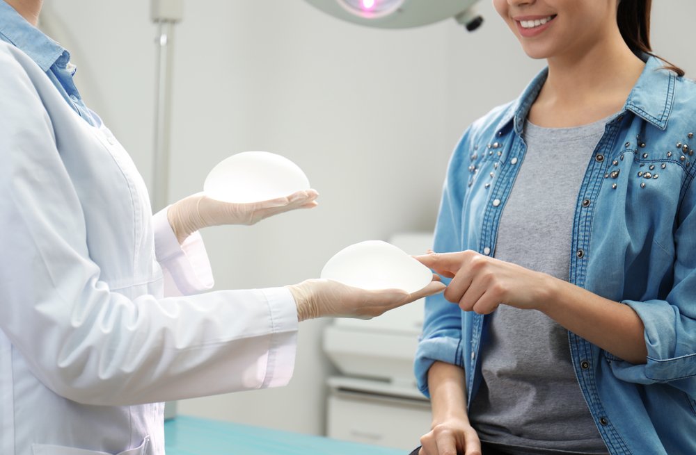 Aumento de Mamas (Mamoplastia de Aumento)