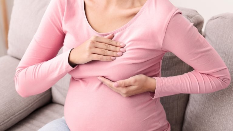 El especialista en Cáncer de mama es un mastólogo